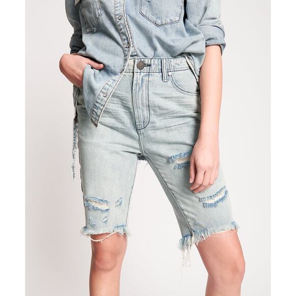 Nwt Urban Outfitters x One Teaspoon Salty Dog Cut Off Trucker Shorts $112 Sz 26 - Picture 3 of 5